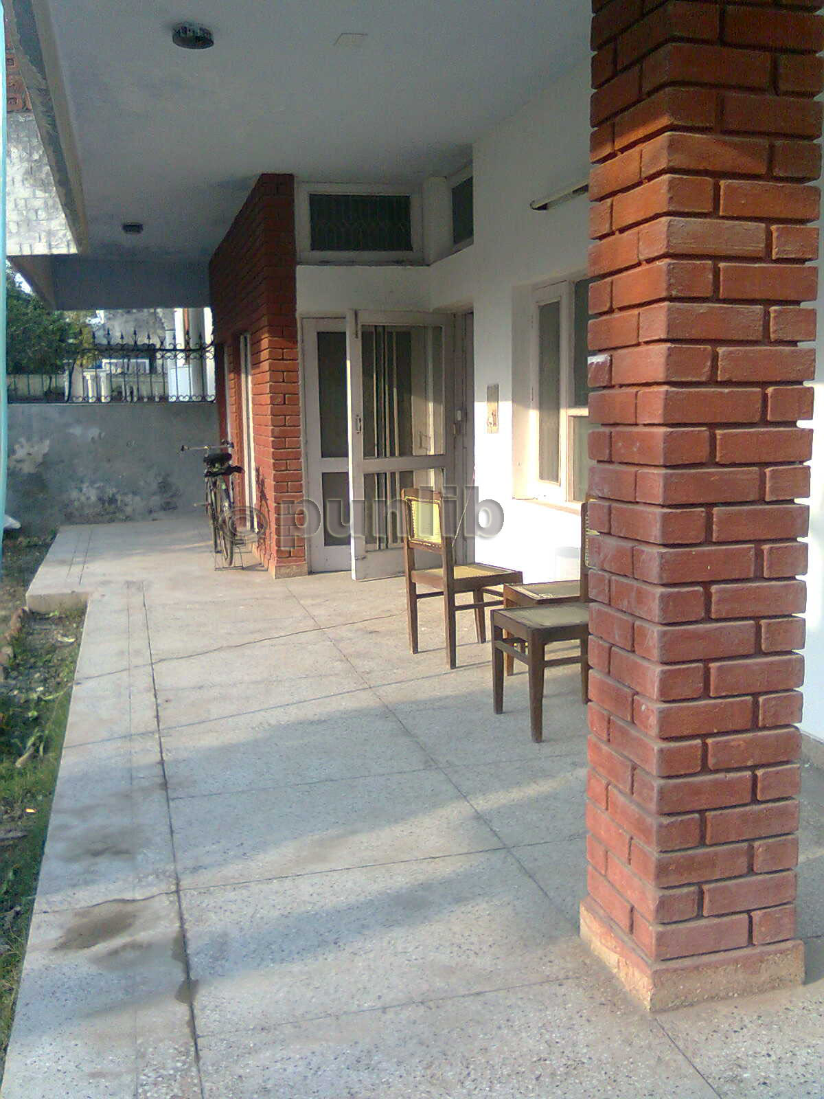 Entrance, District Library, Faridabad